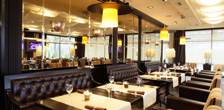 bigstock-luxury-restaurant-in-european-52461799